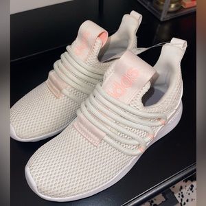 NWT Adidas Lite Racer Adapt 3.0 - Youth Size 11